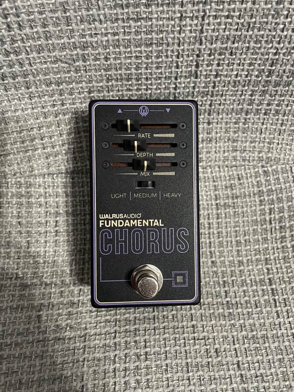 Walrus Audio Fundamental Chorus