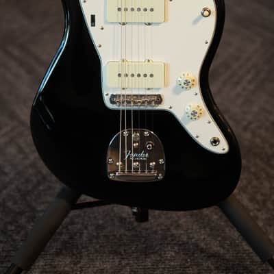Fender Limited Edition American Vintage II 1966 Jazzmaster 2025 - Black image 5