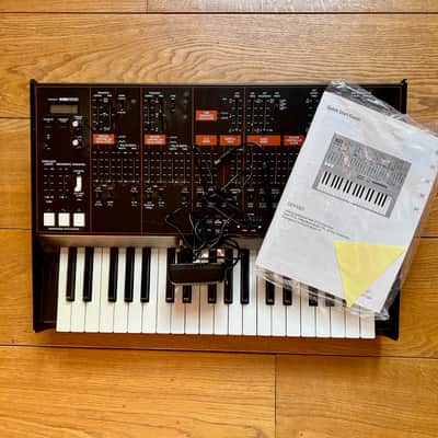 Behringer Odyssey – New condition – Warranty