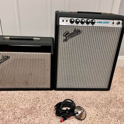 Fender Vibro Champ 6-Watt 1x8" Guitar Combo 1970 - 1980 - Silverface