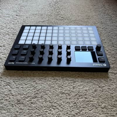 POLYEND SYNTH — Includes Glide Case & Decksaver image 3