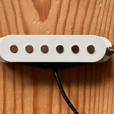 Harley Benton Standard Series ST20 Guitar Middle Pickup 6.6K Ohms image 1