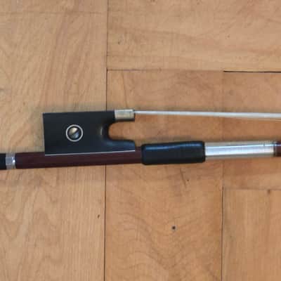 Brazilwood 4/4 Violin Bow Decorative Ornate Carved Frog/Abalone Inlay image 2