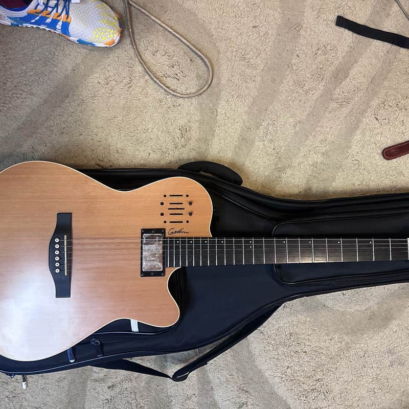 2010s Godin A6 Ultra Natural