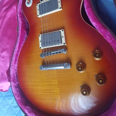 Solid Flame Maple Top Greco Egf-1800 Sunburst Super Real 1981 DryZ Brazilian Fretboard 1 piece body - Neck split - read descriptions image 2