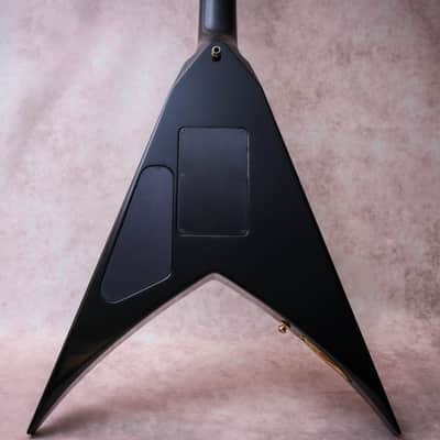 JACKSON USA Signature Dave Mustaine King V Custom 33 of 150# "Black Metal Flake + Ebony" (1996) image 13