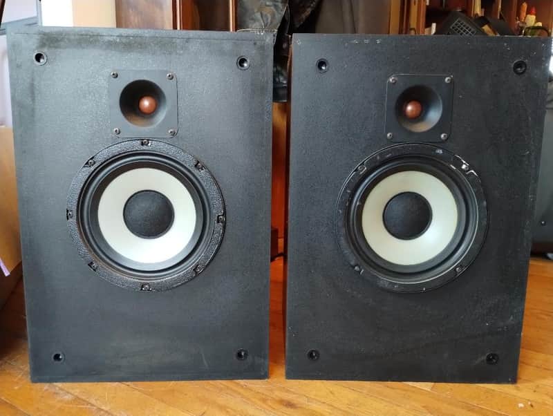 Klipsch KG2 speakers in excellent condition - 1980's image 1