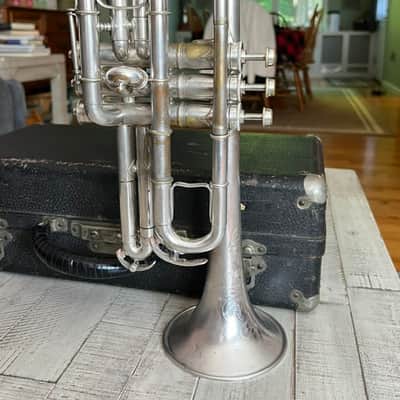 1912 C.G. Conn “Wonder” Cornet – Silver Plate – Engraved Bell – Plays Well – Elkhart, Ind. image 6