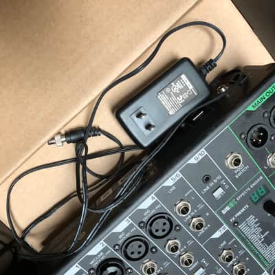 Mackie ProFX10v3 10-Channel Effects Mixer image 5