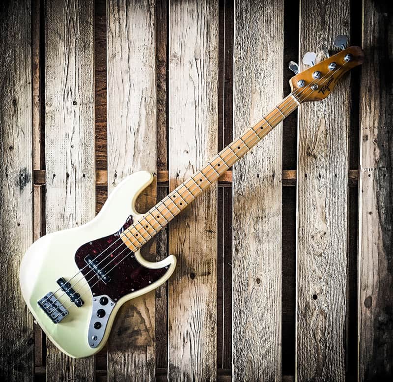 Tagima Bass Woodstock Series TW-73 image 1