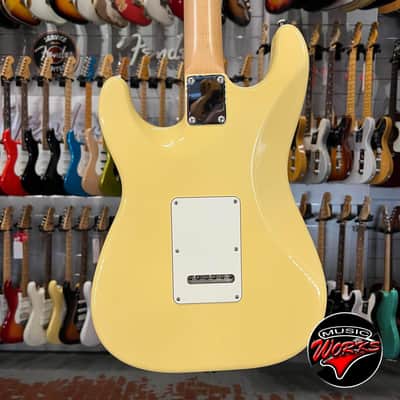 Suhr Classic S Hss Antique Vintage Yellow image 6