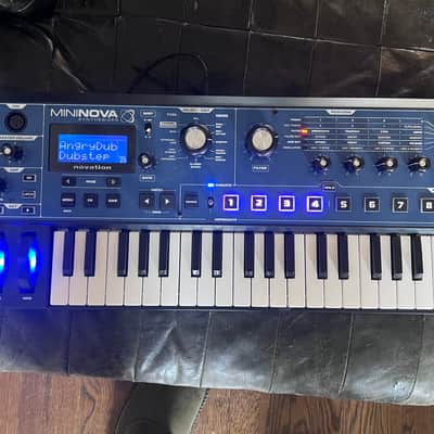 Novation Mininova Synth - Blue