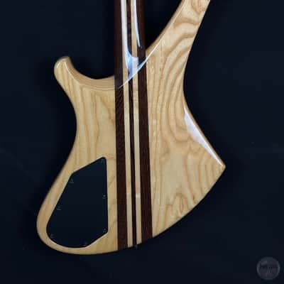 Cyan streamline bass from the 90`s in natural finish with bag image 6