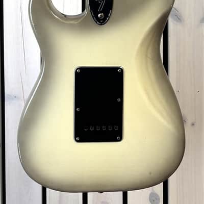 Fender Stratocaster with Maple Fretboard 1979 - Antigua image 4