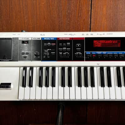 Roland Juno-Di Portable 61-key Mobile Synthesizer White color w/ bag power supply image 2