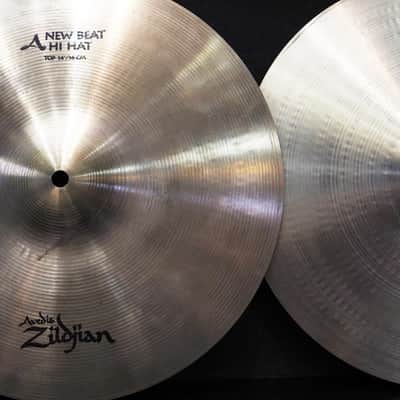Zildjian USED ​​90s A Zildjian New Beat HiHat 14 pair [Top:1114g/Bottom:1426g] image 5