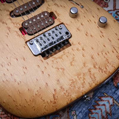 CHARVEL USA Signature Guthrie Govan HSH "Natural Birdseye" (2014) image 8
