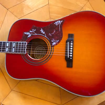 NAUGHTY BOY HUMMINGBIRD ACOUSTIC ELECTRIC DREADNOUGHT GUITAR in CHERRY BURST w/ GATOR CASES GIG BAG & STRAP image 4