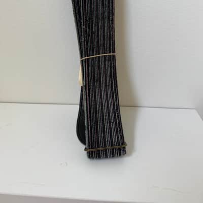 Couch LIMITED OUT OF PRODUCTION Static Age Linear VHF Vintage 1970's Velour Guitar Strap image 2