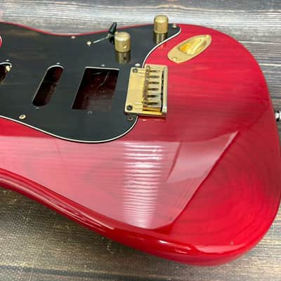 90s Charvel CST-060-SSH Stratocaster Body Ash See-throw Red/Plate Made in Japan image 7