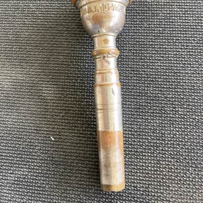 Bach Mt. Vernon NY 10 1/2C - well worn pre-owned mount image 1