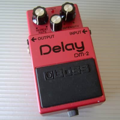 Boss DM-2 Delay Pedal | Reverb