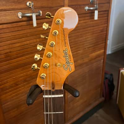 Squier Stratocaster Andertons Limited Edition – Gold Hardware (c. 2022), sunburst image 9