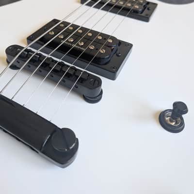 Charvel Joe Duplantier Signature Pro-Mod San Dimas Style 2 HH 2021 Satin White image 8