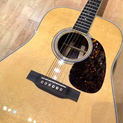 Martin Standard Series D-35 (2025 Refresh) Acoustic Guitar (SN #3002108) - Natural image 5
