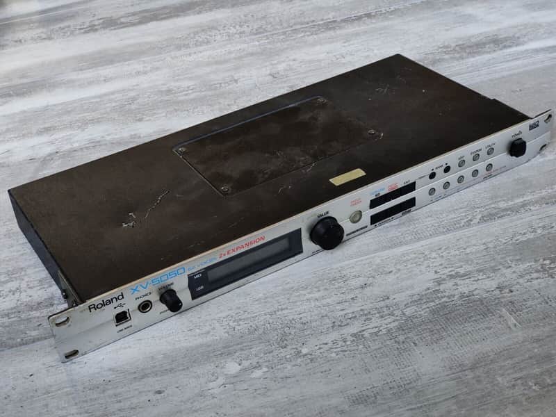 Roland XV-5050 Digital Synthesizer Module image 1