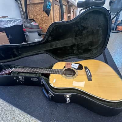 Pre-Owned Martin Billy Strings Signature D-28 2025 - Present - Natural image 14