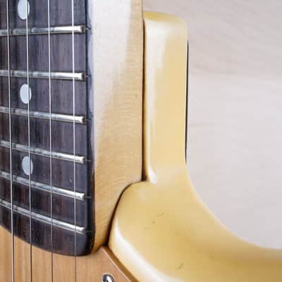 Fender Bronco 1975 Olympic White USA Vintage Offset w/ Bag image 21