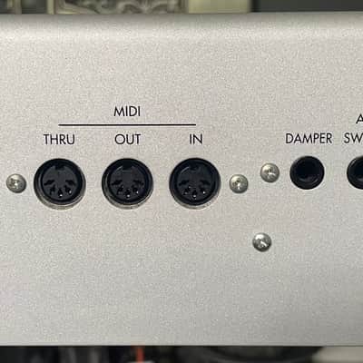 Korg Triton 61-Key 62-Voice Polyphonic Workstation 1999 - 2000 - Silver image 16