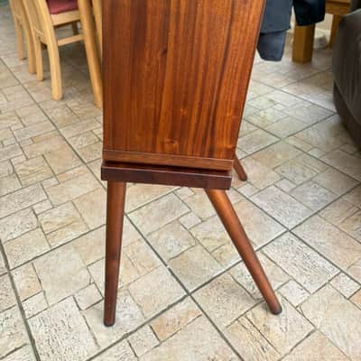 Taylor Circa 74 2-Channel 150-Watt 1x10" Acoustic Guitar / Vocal Combo with Stand 2024 - Present - Natural Mahogany image 6