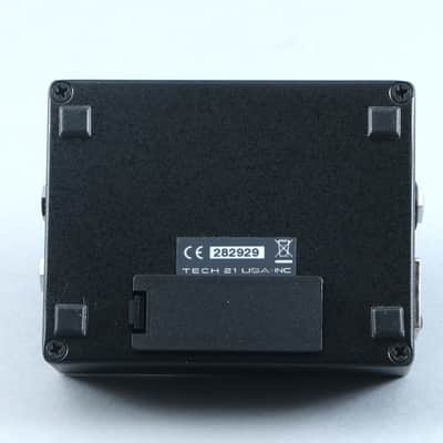 Tech 21 SansAmp Para Driver DI V2 Guitar Effects Pedal P-30958 image 2