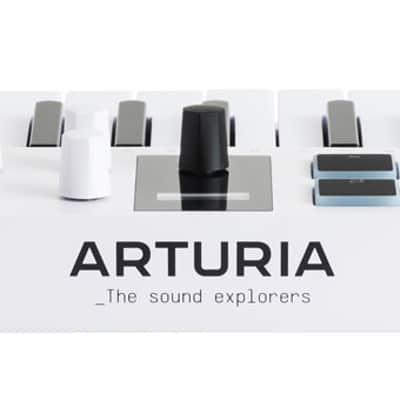 Arturia MiniLab 37 mk3 White 37-Key MIDI Keyboard Controller+Laptop Backpack image 10