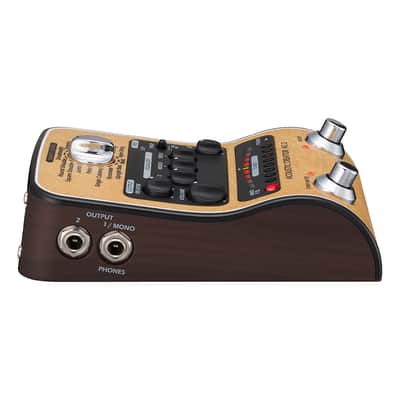 Zoom AC-2 Acoustic Creator Guitar Effects Pedal image 3