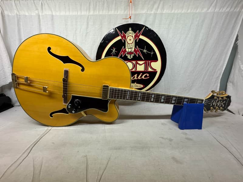Epiphone Emperor Regent Archtop Hollowbody Guitar 2011 image 1