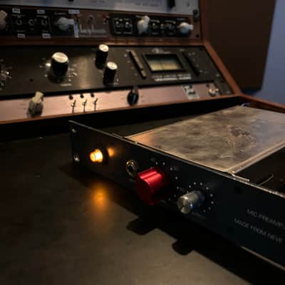 Vintage Neve 1272 Mic Preamp // Racked by BAE image 4