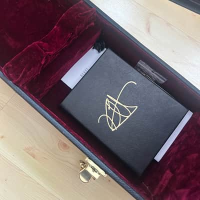 Gibson Custom Shop Kirk Hammett Signature Flying V (Aged) 2012 - Aged Ebony image 3