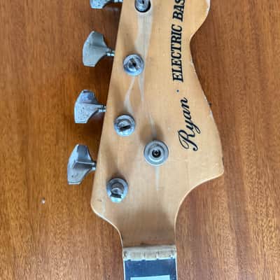 Ryan electric Bass neck image 2