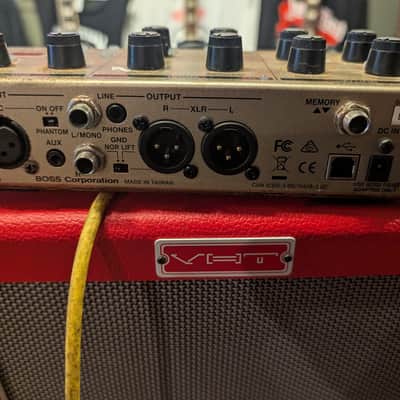 Boss Ve-8 Acoustic singer pedal lights up no sound asis image 2