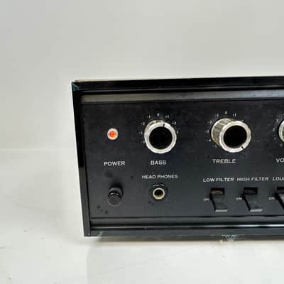 Sansui AU-222 Vintage Stereo Amplifier image 3