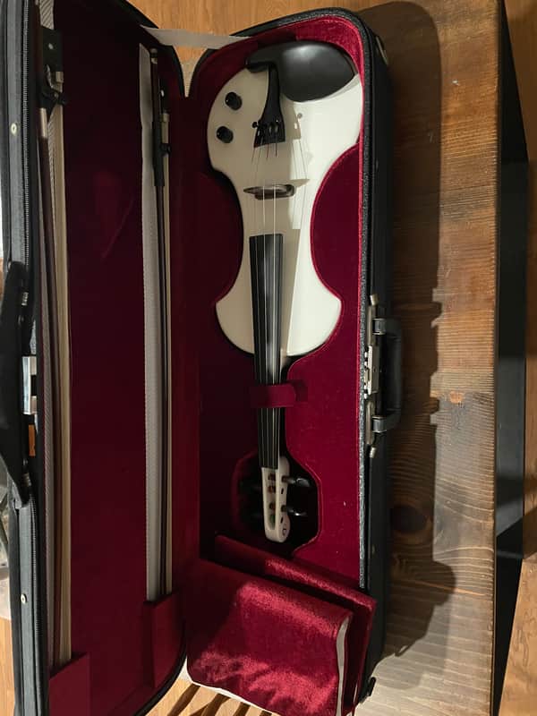 Fender FV-1 Electric Violin