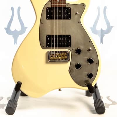 Daion Savage White Electric Guitar w/ Original Daion Branded Hardshell Case image 1