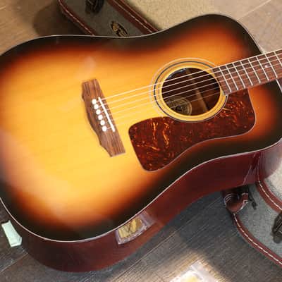 2003 Guild D-40 Bluegrass Special Dreadnought Acoustic Guitar Vintage Sunburst + OHSC image 2