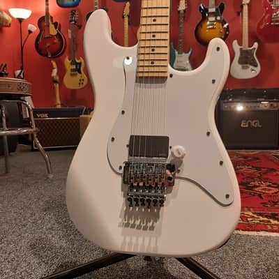 Jackson Custom Made Charvel Gary Moore 2012 White image 1