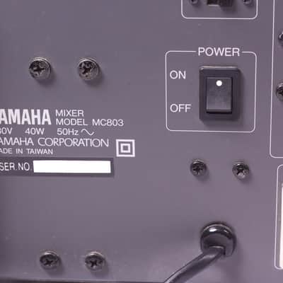 Yamaha MC803 Mixing Desk Mesa de Mezcla image 8