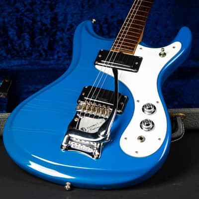 Mosrite The Ventures MK II 1965 - Metallic Blue image 23