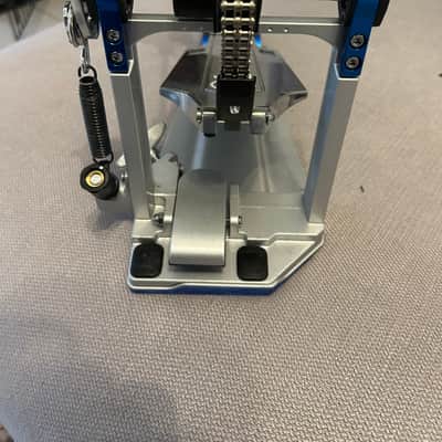 Yamaha FP9-C Chain Drive Single Bass Drum Pedal 2020s - Chrome / Blue image 2